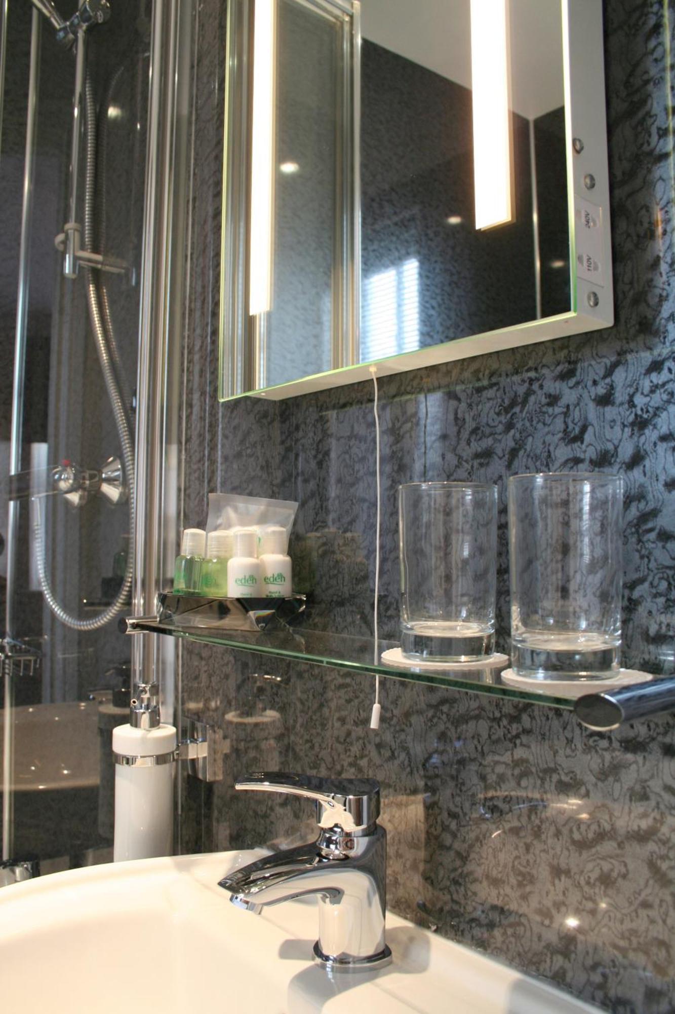 פנרית' Ashberry Guest House מראה חיצוני תמונה