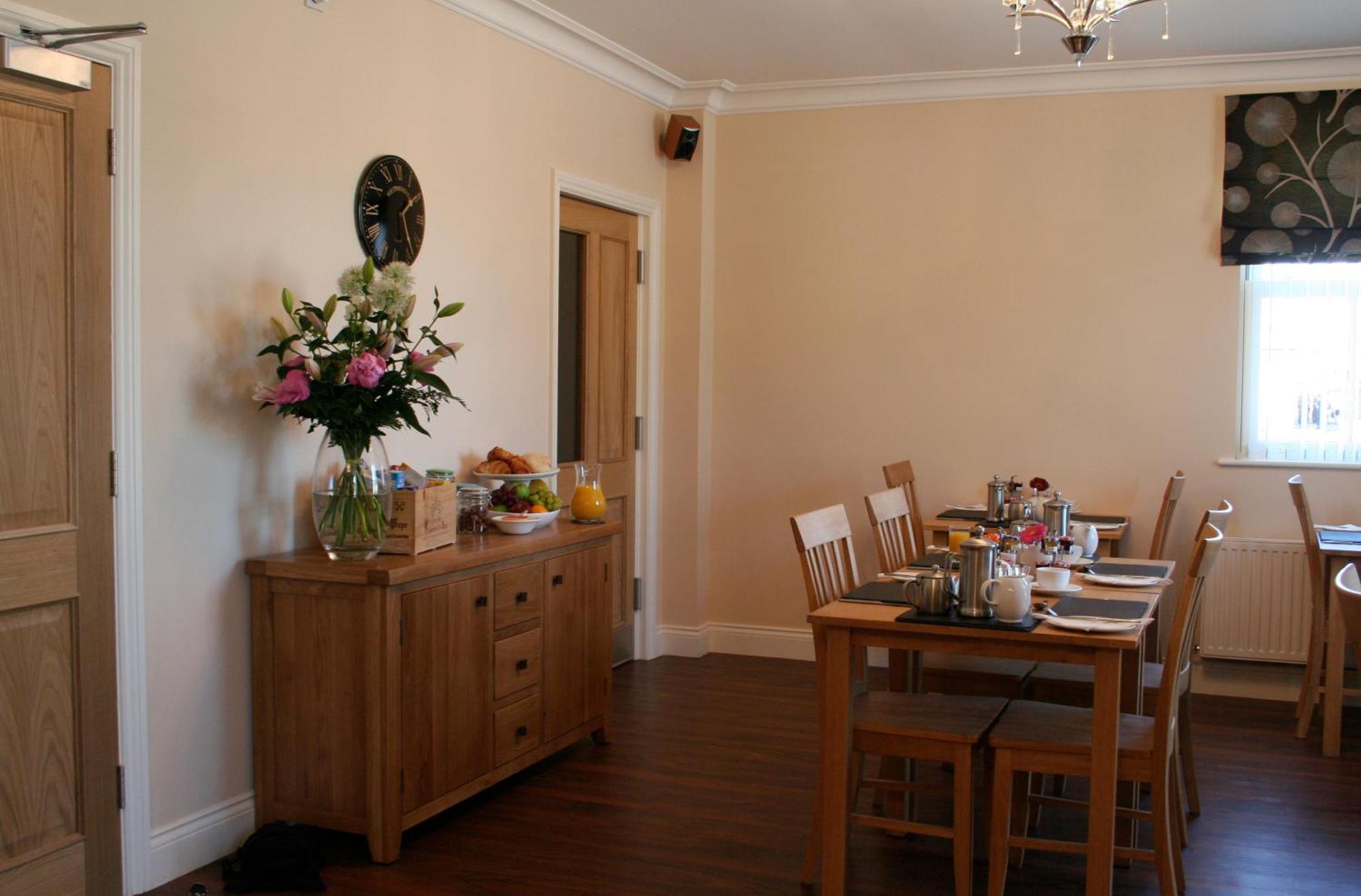 פנרית' Ashberry Guest House מראה חיצוני תמונה